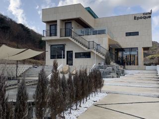 In the heart of the countryside in Sancheong-gun, a moment when you need healing! Cafe Epoch.