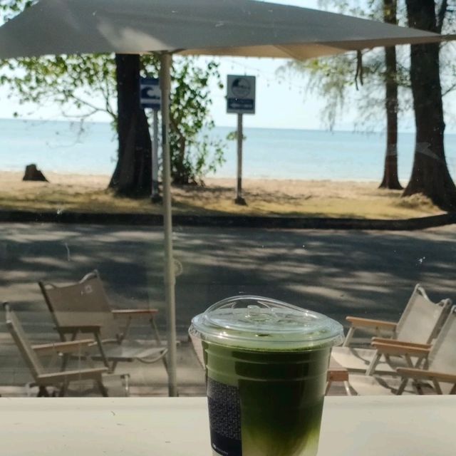 * Whitelay bay cafe สุดชิคหาดปากเมง