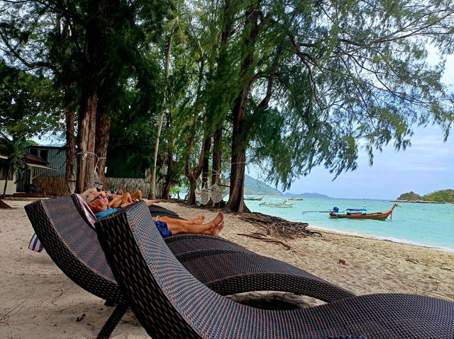 泰國麗貝島最悠閒的海景海灘度假村酒店:Wapi Resort，用trip.com預定能享受最大優惠