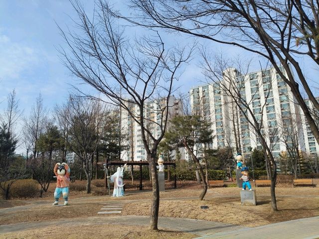 Whispers of Tradition: Discover the Timeless Charm of Bucheon Hanok Village