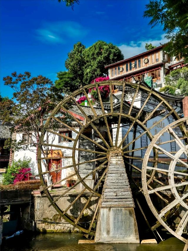 Discover the Enchantment of Lijiang Old Town