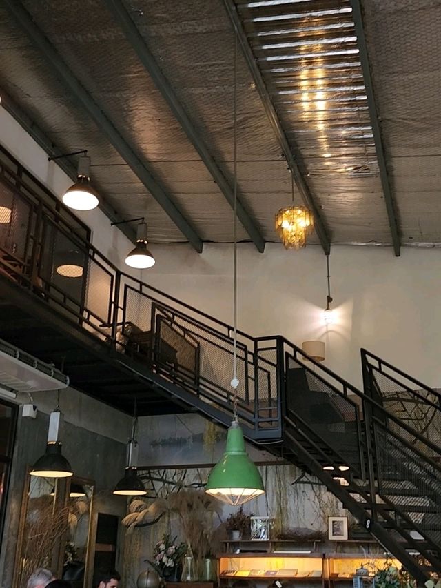 📍Rowan & Parsley