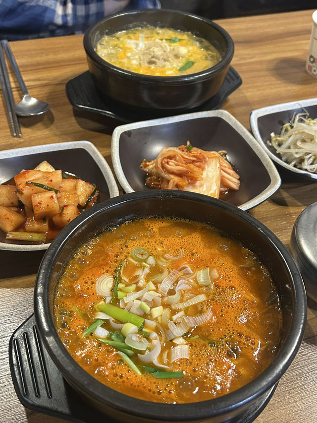【韓国・ソウル】どじょうのスープ料理　チュオタン