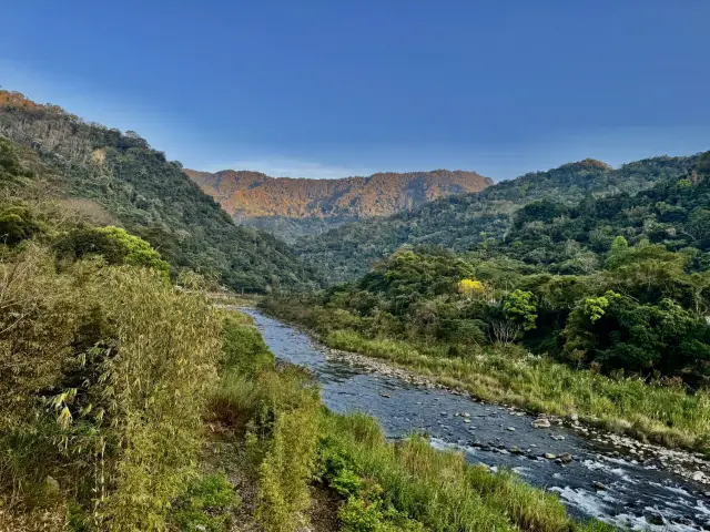 新竹內灣老街、愛情車站及泡溫泉一日放鬆遊