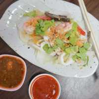 ร้านข้าวต้มชื่อดังแห่งบางแสน กับเมนูเด็ดข้าวแห้ง