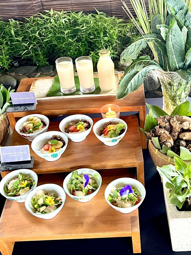 Breakfast buffet ที่โรงแรม Alila Ubud บาหลี