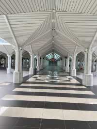 As Syakirin Mosque: A Tranquil Oasis in KLCC 
