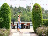 The Pomelo Amphawa