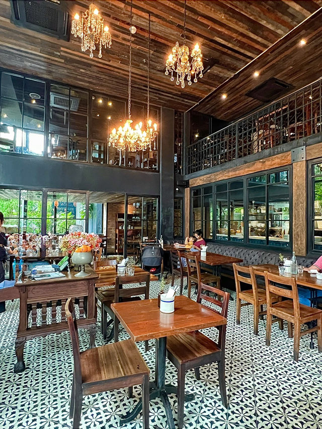 Manila Trip: Brunch at Wildflour Restaurant