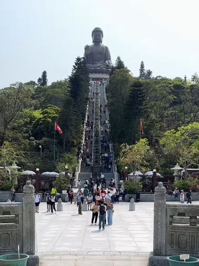 The majestic statue 