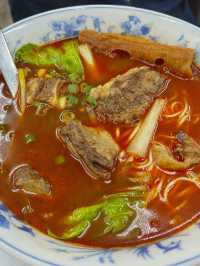 新莊美食，老王原汁牛肉麵