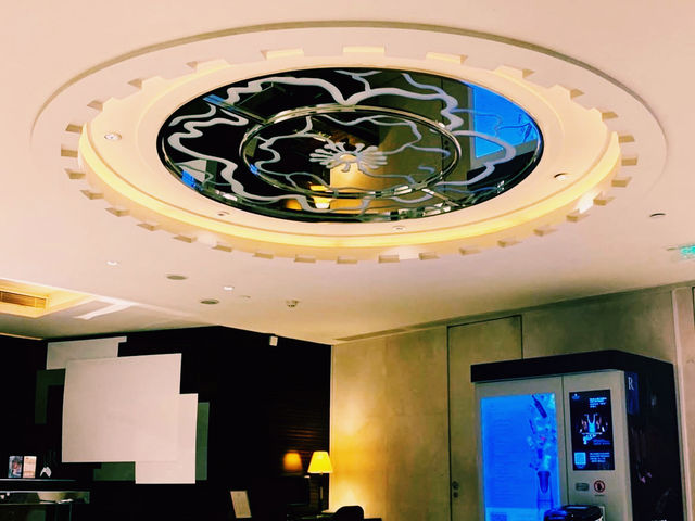 🇨🇳:上海 伝統建築とアートの融合が光る“暮らしの美”空間🏨