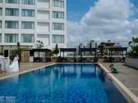 "Polished Luxury in the Heart of JB: The Renaissance Experience"
