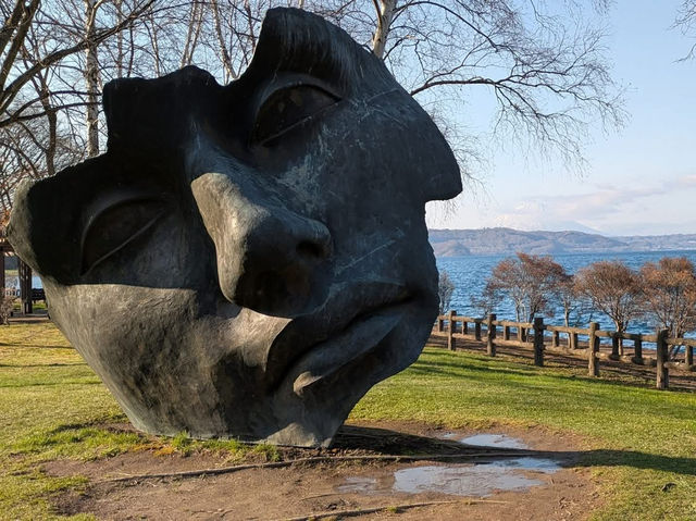 Cherry Blossoms by the Lake: A Spring Trip to Toyako, Hokkaido