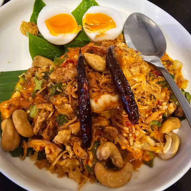 พิกัด ร้านอาหารริมแม่น้ำ วิวดี - ท่าน้ำวิว อยุธยา