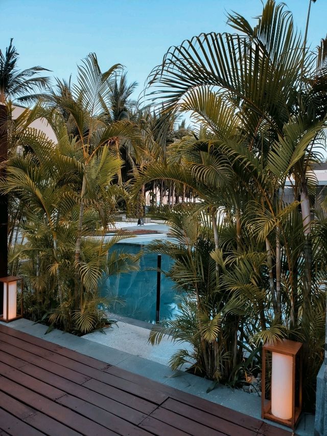 Beachfront Bliss: Your Spring Escape in Sanya ✨️