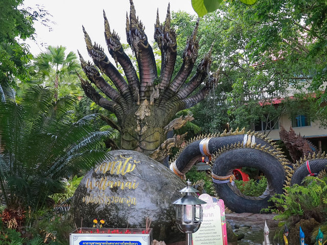 วัดท่าไม้ – สัมผัสพลังศรัทธาและความสงบใจ
