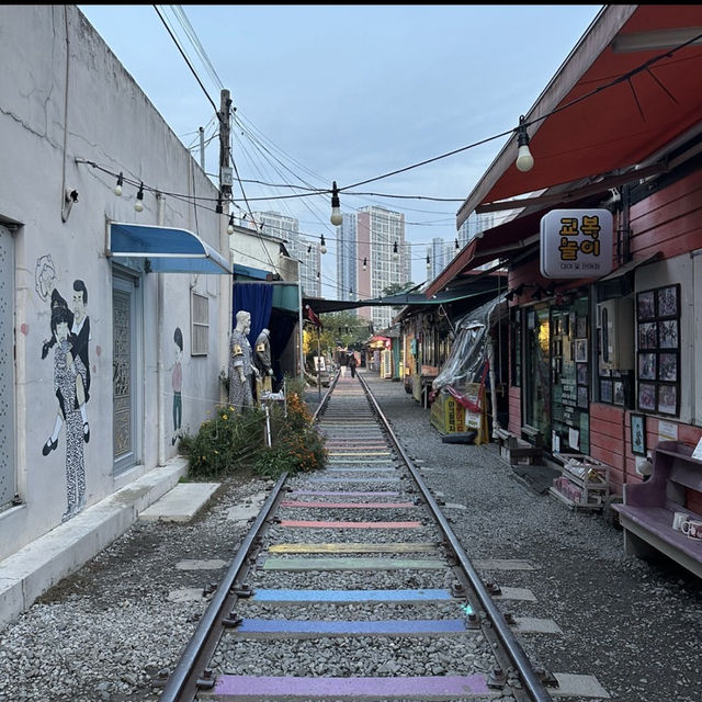 キョンアムドン鉄道村