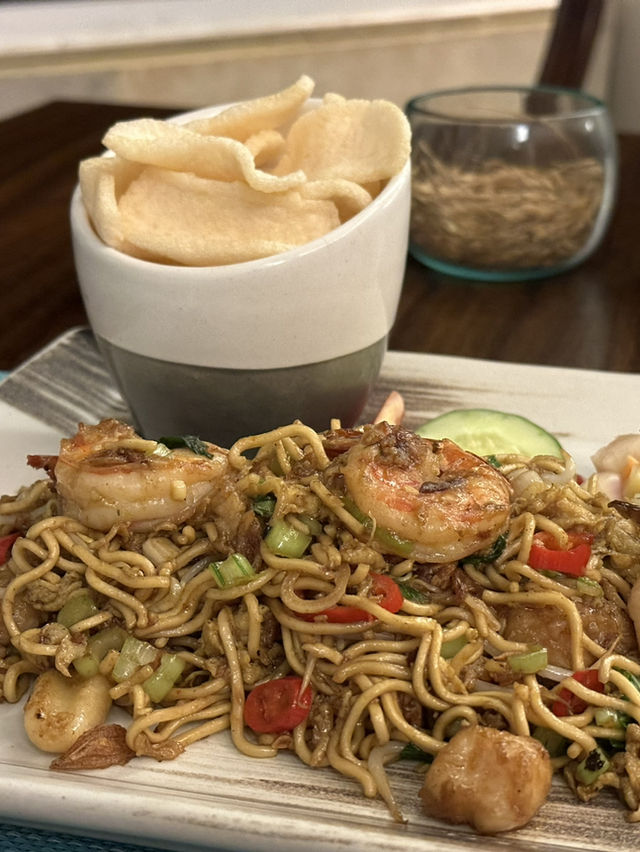 맛있는 음식과 힐링, 홈 사라남 바투리티