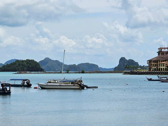 蘭卡威跳島兩天一夜，海上秘境探險記