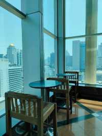 โรงแรมใบหยกสกาย