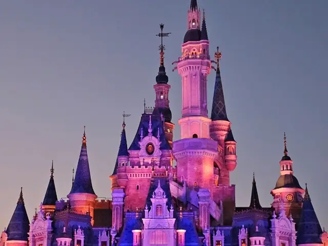 ILLUMINATE! A Nighttime Celebration at Shanghai Disneyland