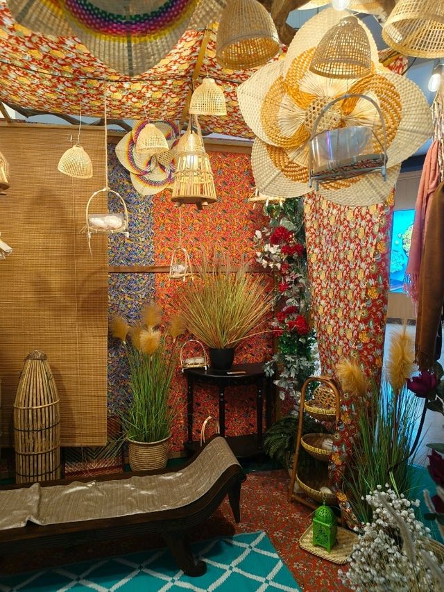 Tradition Meets Art at Suria Sabah
