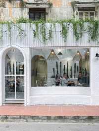 The Hideout Garden Cafe