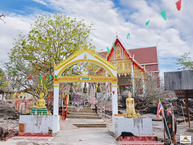 วัดศิลาอาสน์ 