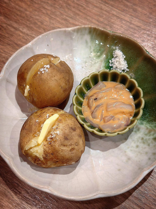 札幌🇯🇵 每次來一定會到 二条市場 吃碗 海膽丼
