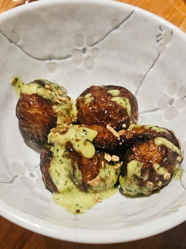 Refined Flavours and Thoughtful Curation at MOKE