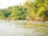 บินหลา ราฟท์ รีสอร์ทกลางสายน้ำ