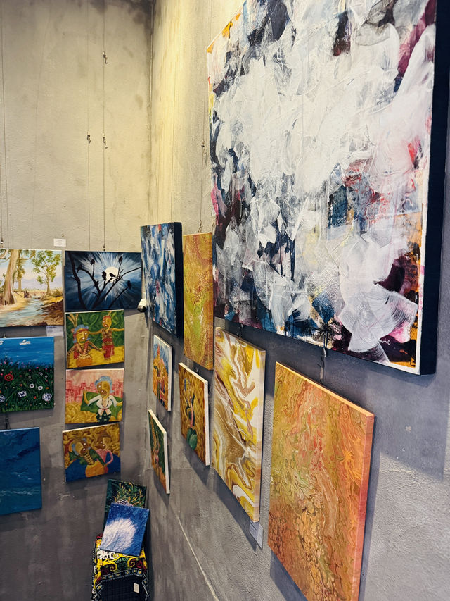 Cozy Corners & Artistic Souls at Gaya Street 