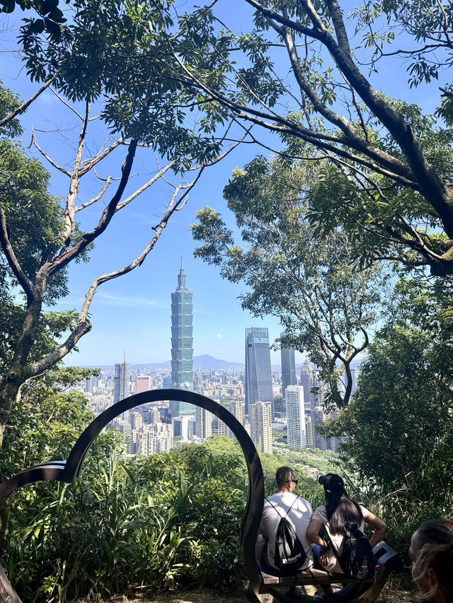 週末去哪裡 ｜ 象山登高望遠野餐趣