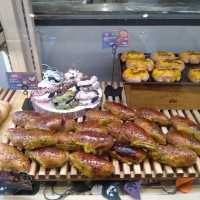 【埼玉/上尾🇯🇵】カラフルすぎるドーナツ🌈🍩 ジャックインザドーナツ