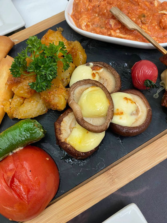 A delightful blend of Turkish charm and modern café culture, Madoo Coffee is the choice!