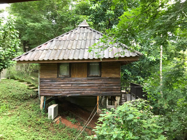 ภูไอยรา รีสอร์ท