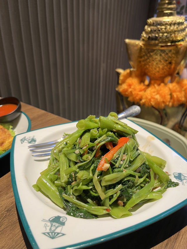 ✨尖沙咀新蒲點！正宗泰國街頭風味餐廳登場🇹🇭🍜✨
