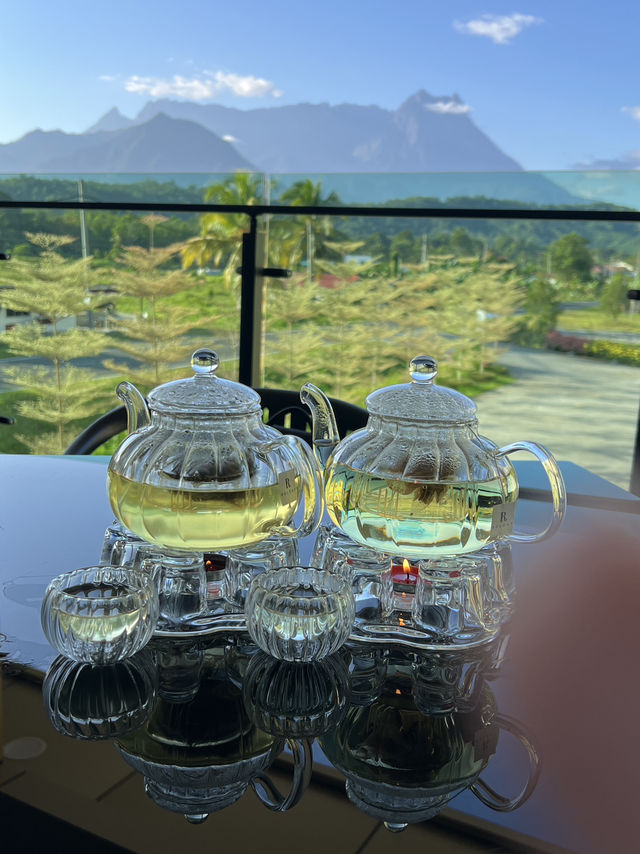 Great Mt Kinabalu view 