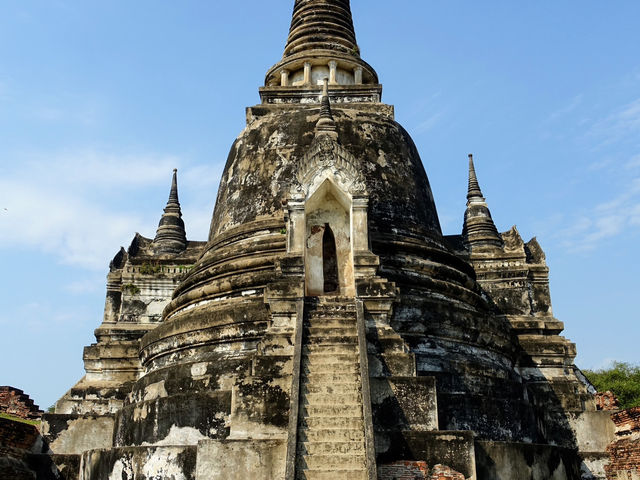 👑 Walking Among Kings – My Visit to Wat Phra Si Sanphet, Ayutthaya