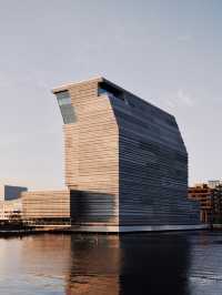 🎨 挪威孟克博物館（Munch Museum）攻略｜藝術與建築的極致融合
