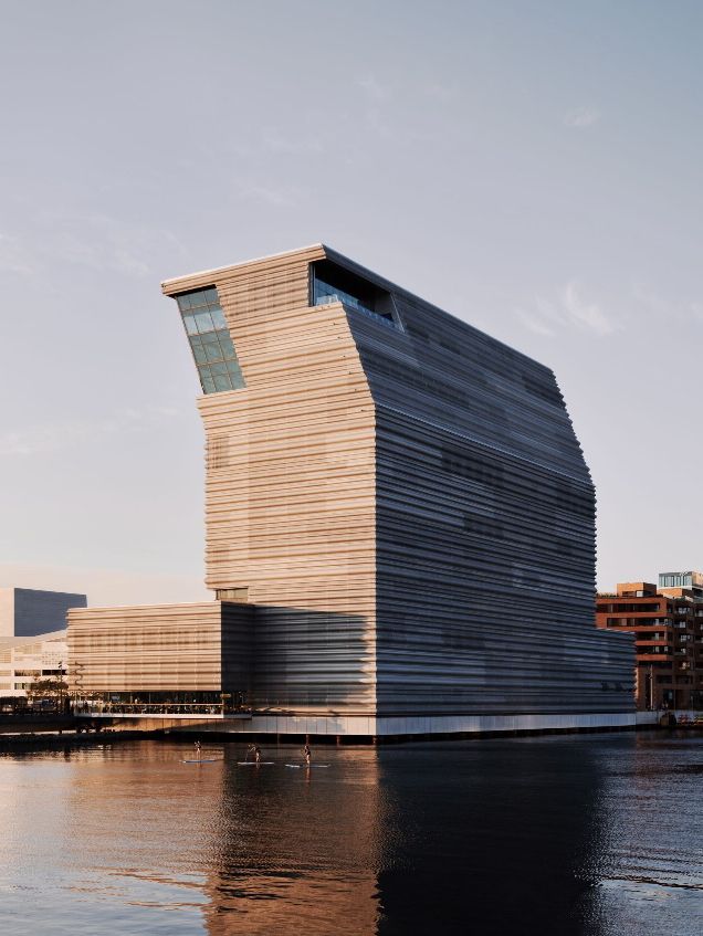 🎨 挪威孟克博物館（Munch Museum）攻略｜藝術與建築的極致融合