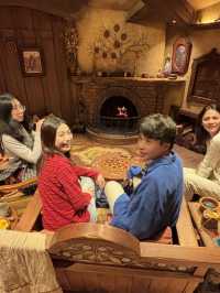 🧙‍♀️霍比特人村擺拍道具指南｜室內小屋 x 室外圓門全面攻略！