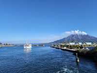 My Relaxing Day at Sakurajima: Foot Bath, Volcano Views & Cute Cats! 🌋👣