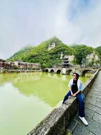 Can’t Escape the Rain, But Beauty Found Me Anyway: 8D7N Guizhou Adventure 🇨🇳｜Guiyang・Huangguos
