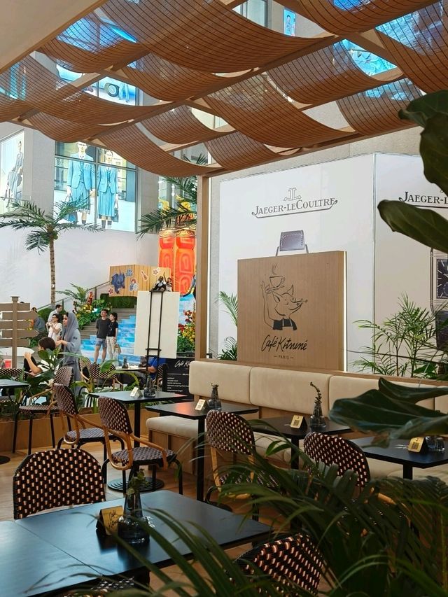 A Chic Café Stop in Genting Highlands