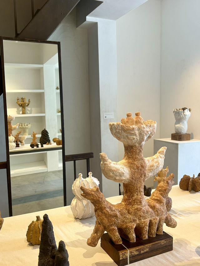 【東京・馬喰町】elävä Ⅰでのリンイフン作品展