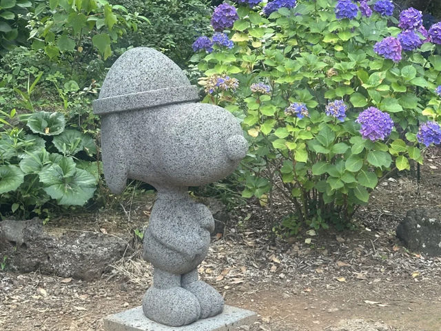 Lost in Snoopy's World: My Trip to Jeju Snoopy Garden! 🐶💖