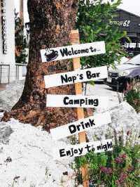 รีวิว Nap’s Bar (62 Block, ขอนแก่น) – ร้านนั่งชิลล์หลังตลาด 62 บล็อก 📍