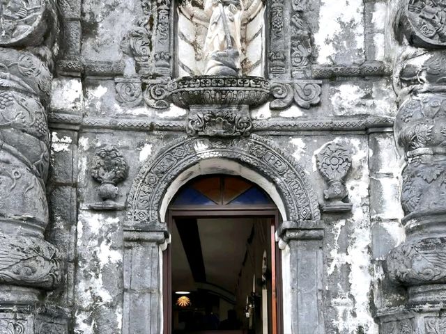 Daraga Church: The Old Church Beneath the Volcano